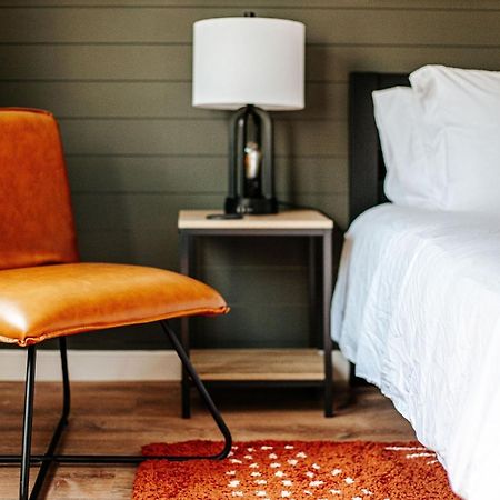 Grey Pine Lodge Waynesboro Esterno foto