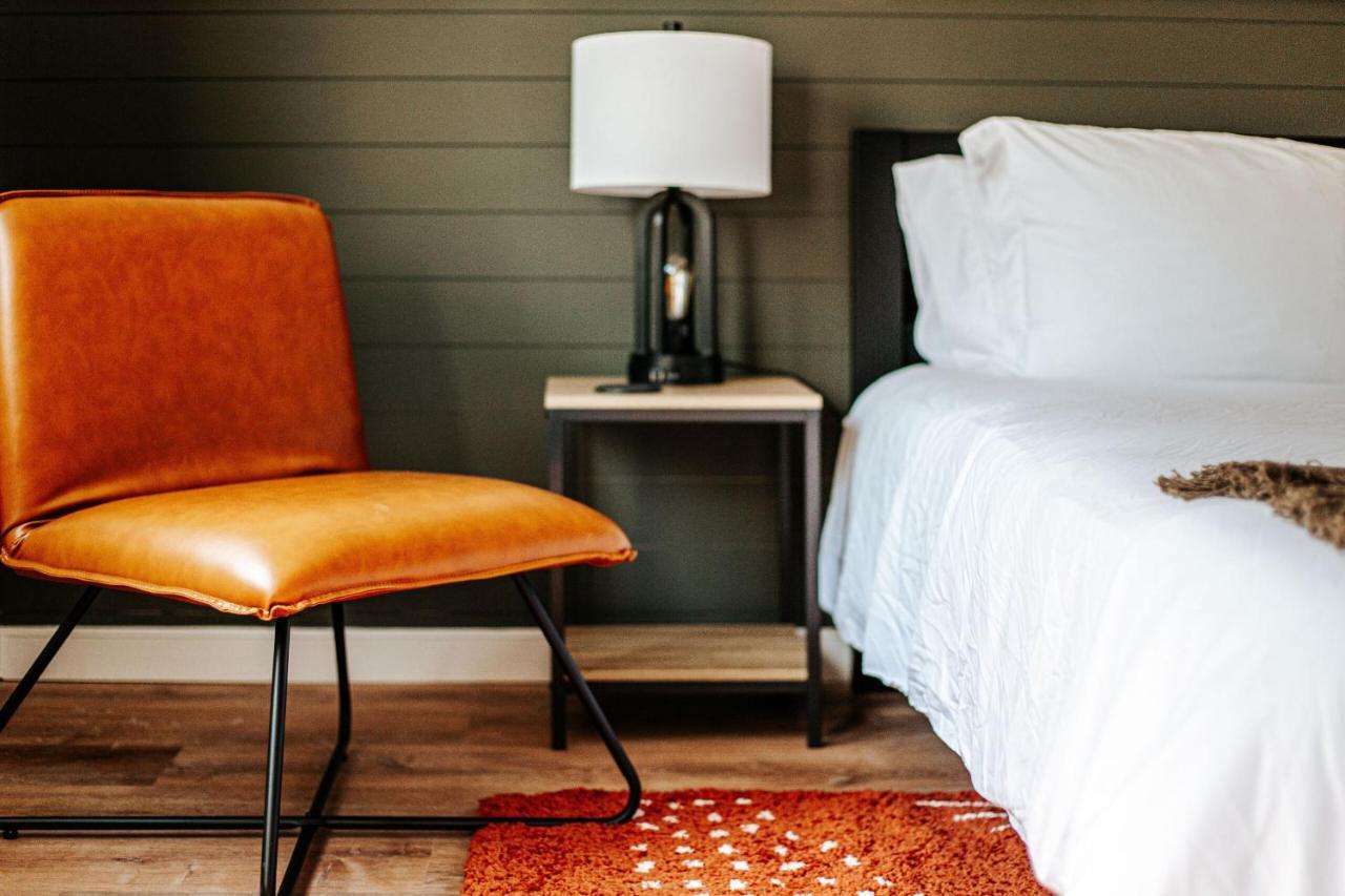 Grey Pine Lodge Waynesboro Esterno foto